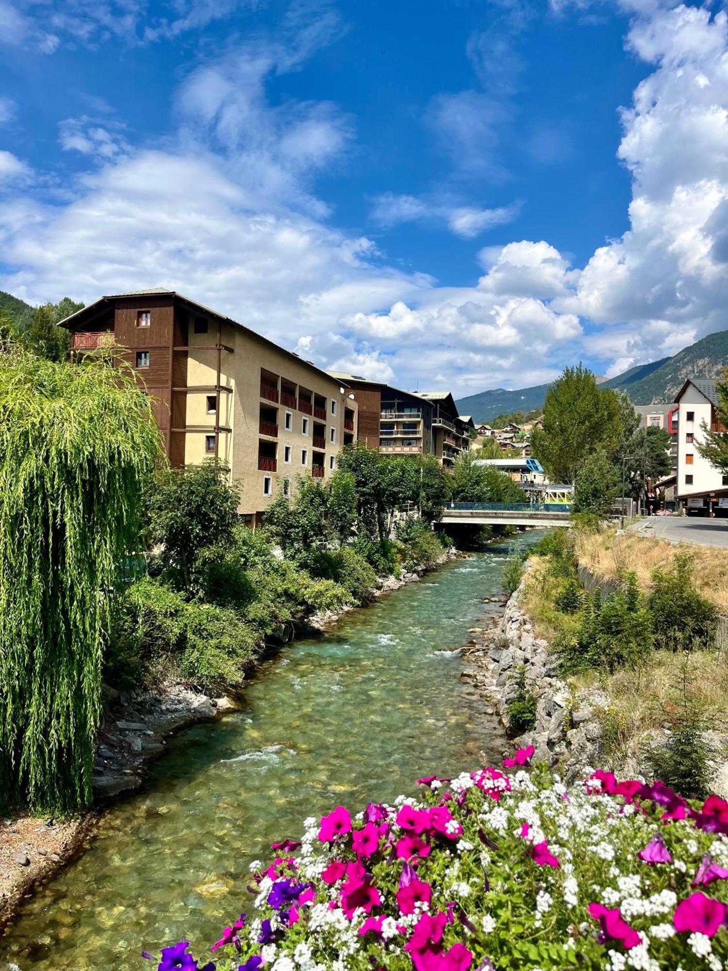 Charmant Duplex Pied De Pistes Briancon Exterior foto